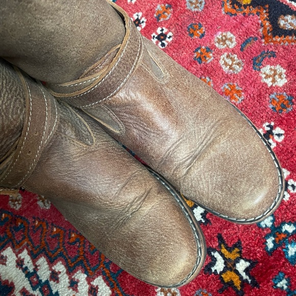 Roots Leather Riding Boots, Tan Knee High Boots, Vintage Shoes, Made in Canada - Picture 14 of 15